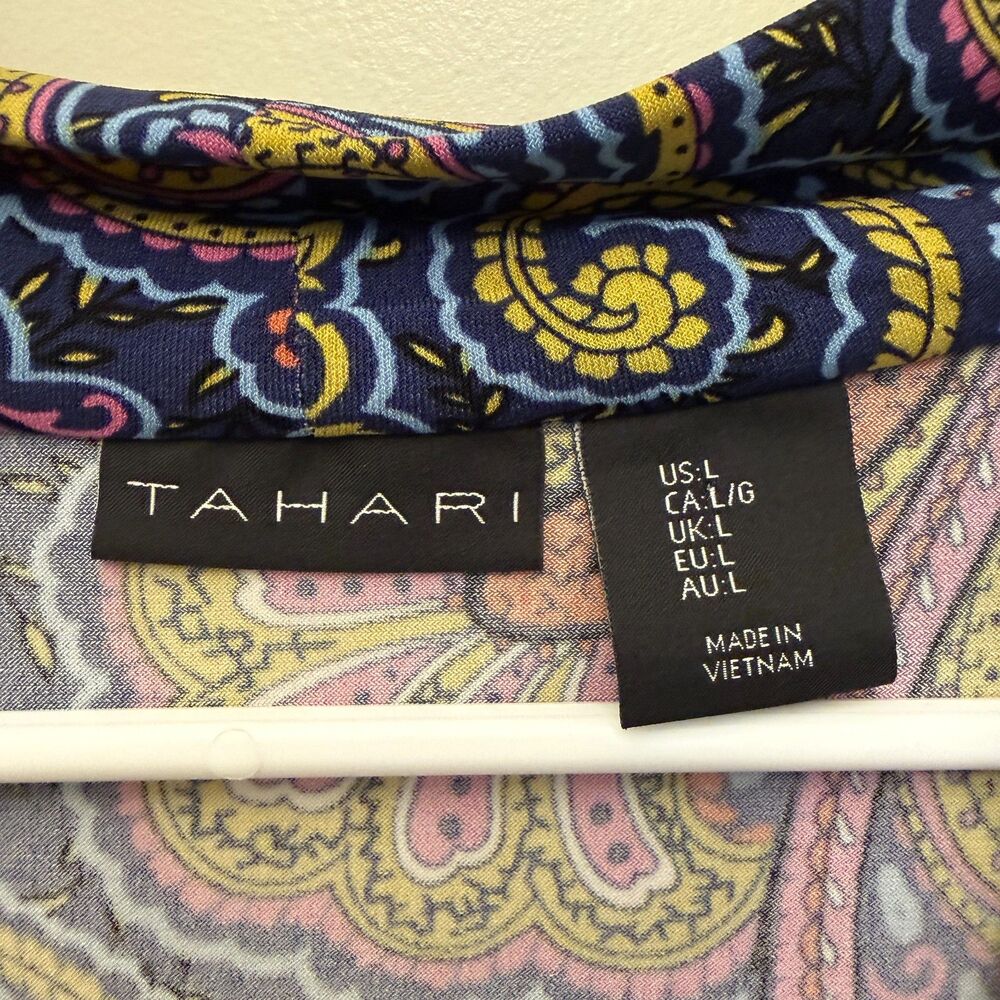 Tahari Paisley Cowl Neck Sleeveless Blouse L Navy Stretchy - Picture 5 of 6